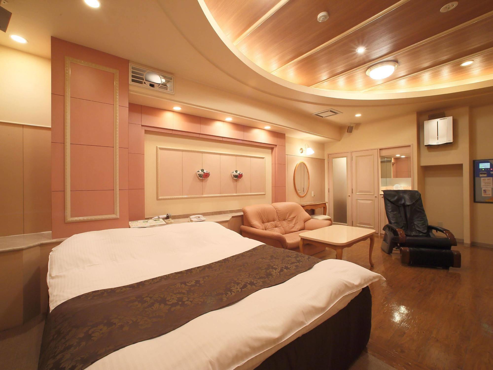 Hotel Fine Garden Toyonaka Osaka International Airport  Exteriör bild
